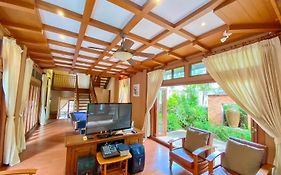 Villano Dara Pool Villa